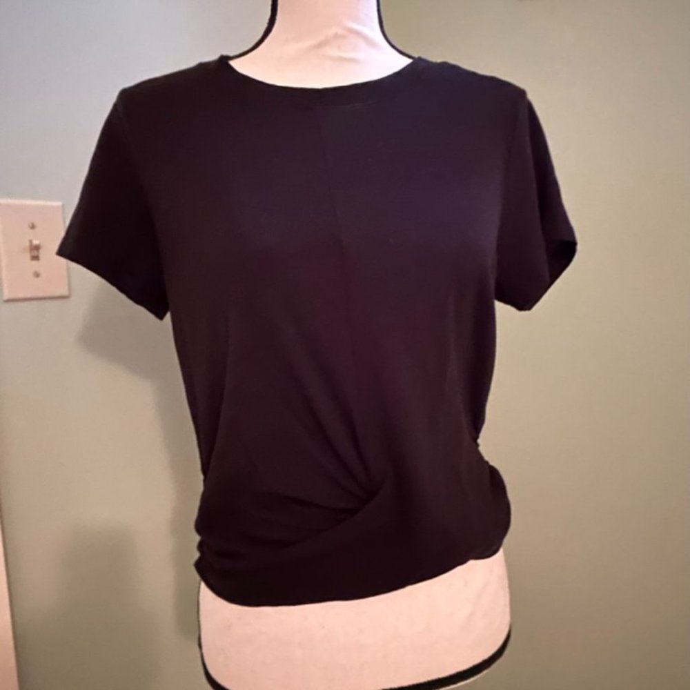 Sanctuary black cropped twist tee__Never worn!